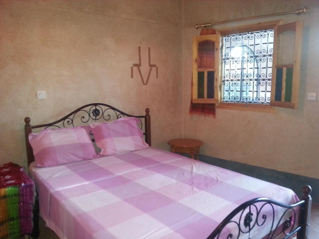 Auberge Des Jardins Du Dades Boumalne Habitación foto